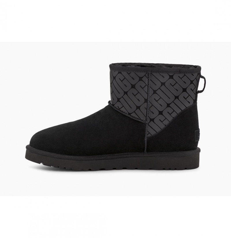 UGG Klasické Mini II Ugg Logo Čižmy Z Ovčej Kože Panske Čierne | SK-320KDIHTR