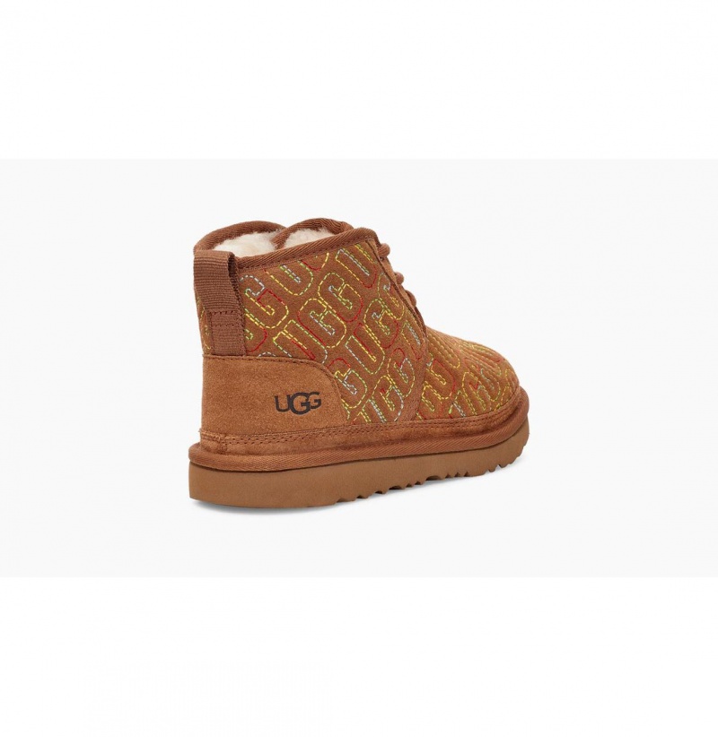 UGG Neumel II Grafika Stitch Chukka Topanky Detske Hnede | SK-301PNHIDA